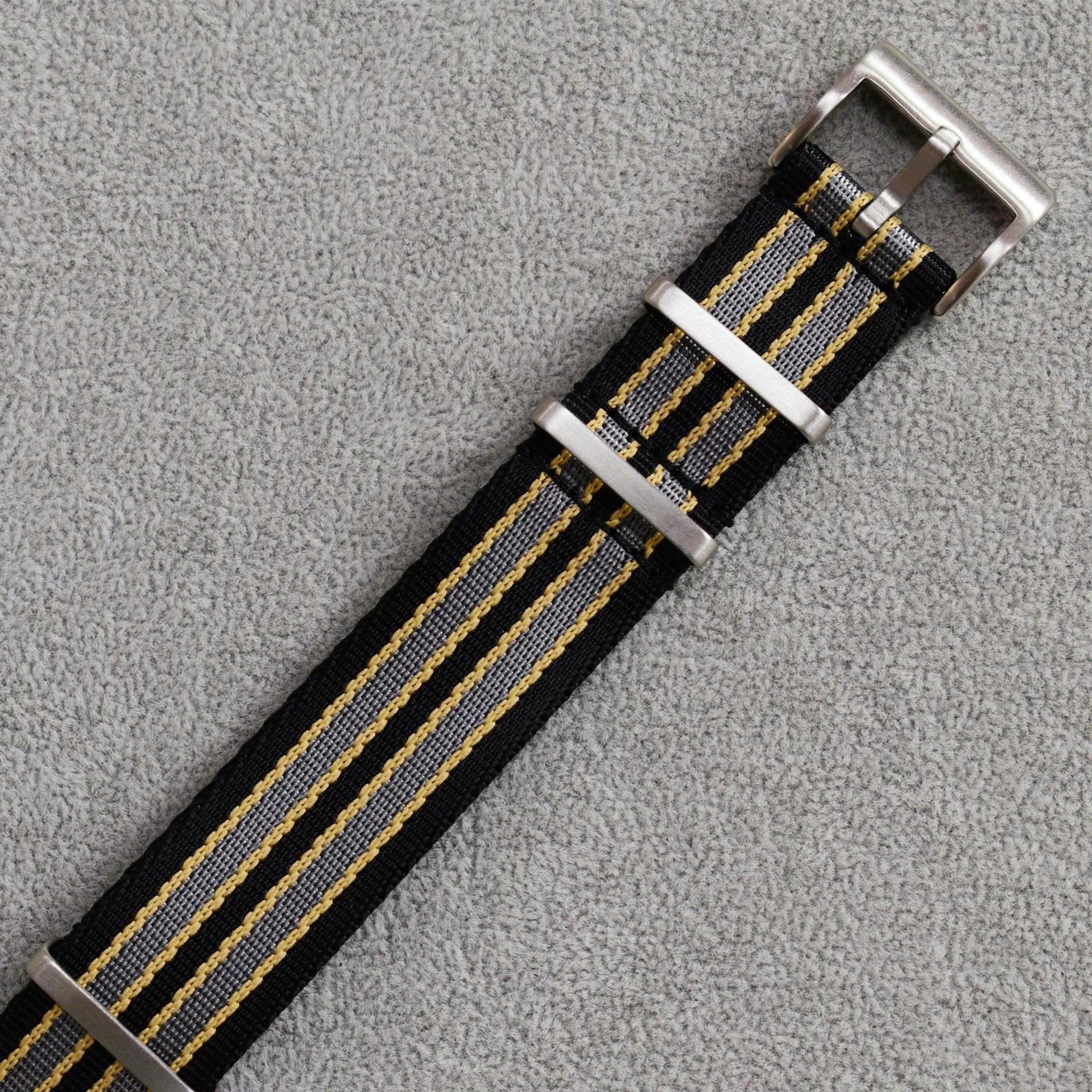 20mm Nylon Watch Strap for Omega 007 Replacement High Density Nylon Band for Rolex Premium Soft  Universal Sports Watch Band